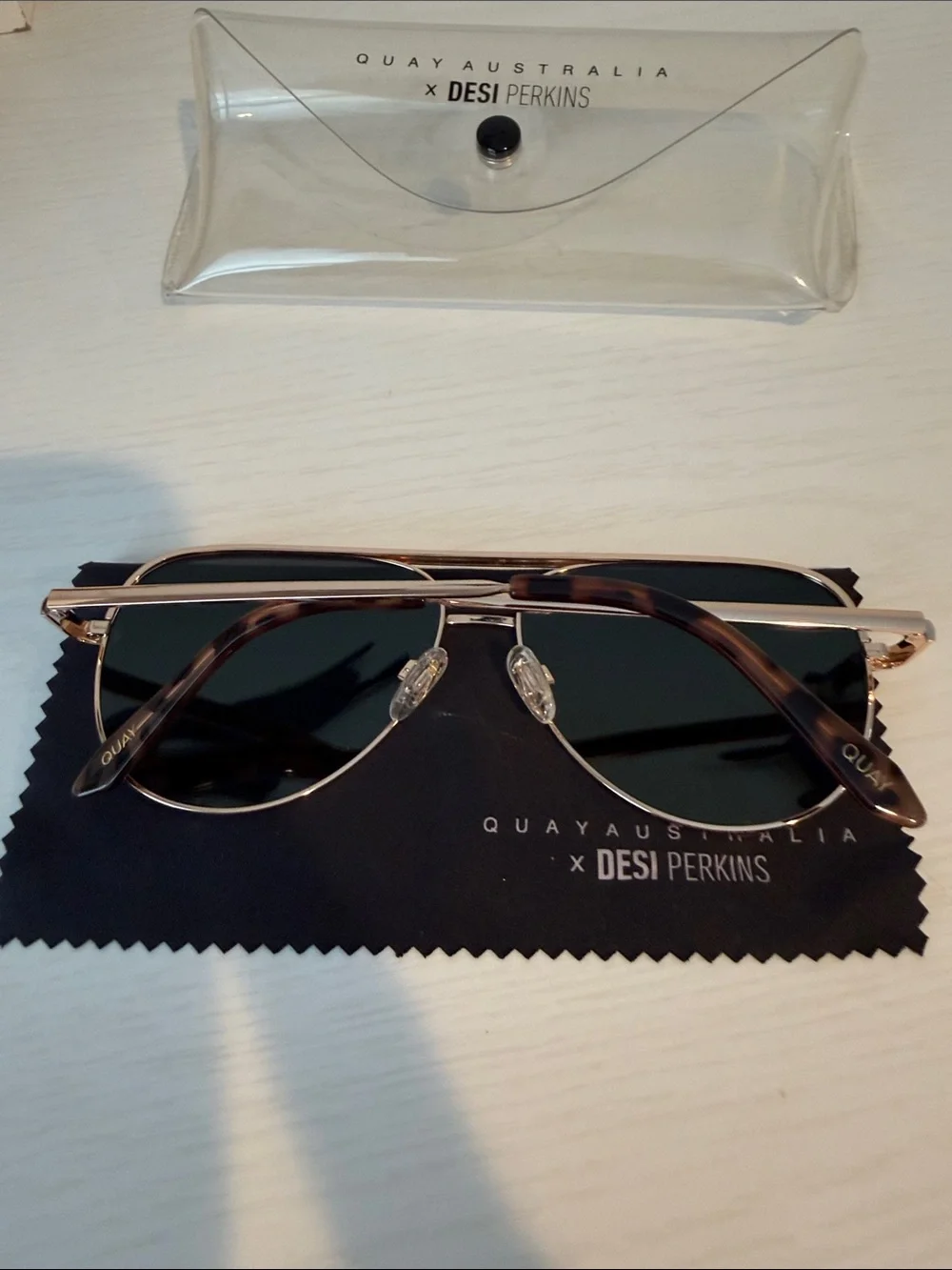 Quay Australia Aviator Sunglasses with Green Mirrored Lenses and Gold Frame